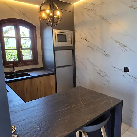 Frida Faro Park Apartment